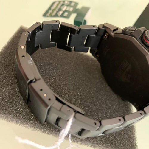 Casio Protrek PRW-60YT-1JF Limited Edition Watch like new