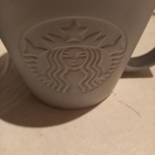 Coffee mugs like new, set of two