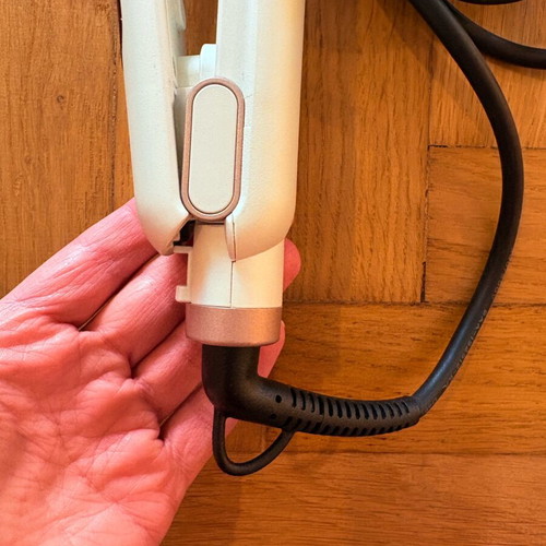 Hair Majesty Hair Straightener with Steam like new, model HM-4022