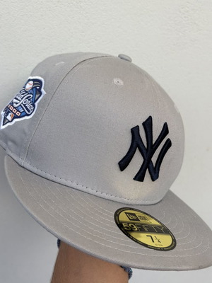 New York Yankees Nike cap like new, grey and blue, size 57