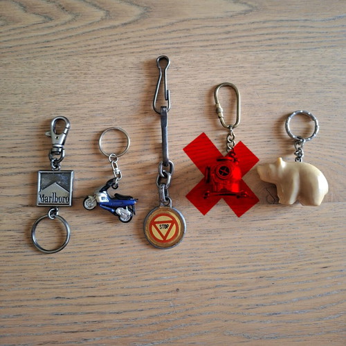 Vintage keychain collection of 4 used, multicolor