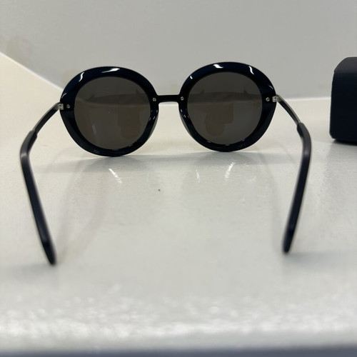 Marc Jacobs sunglasses like new, black, women's