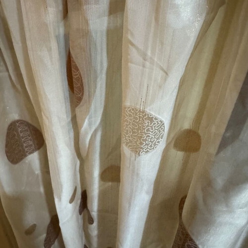 Curtain used, height 2.4 m, width 3.2 m
