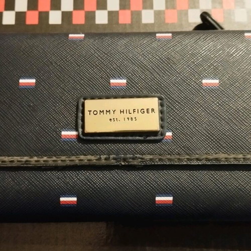 Πορτοφόλι Tommy Hilfiger μεταχειρισμένο, ναυτικό μπλε unisex