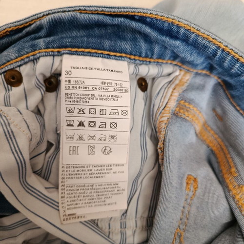 United Colors of Benetton men's pants used, blue denim and beige chino, size M