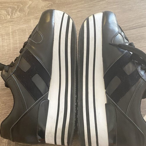 Hogan platform shoes size 40 like new, black and white