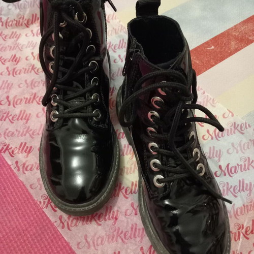Minnie Mouse kids boots used, size 33, black Zara