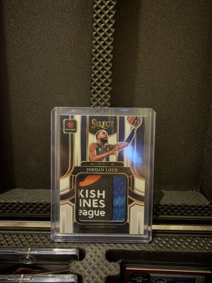 Panini Select EuroLeague карта с пач от екипа на Jordan Loyd Jumbo Swatches Amazing /49