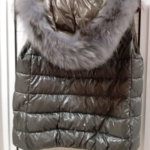 Herno reversible vest with down and natural fur size M like new