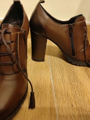 Ankle boot like new, brown and bronze, size 37