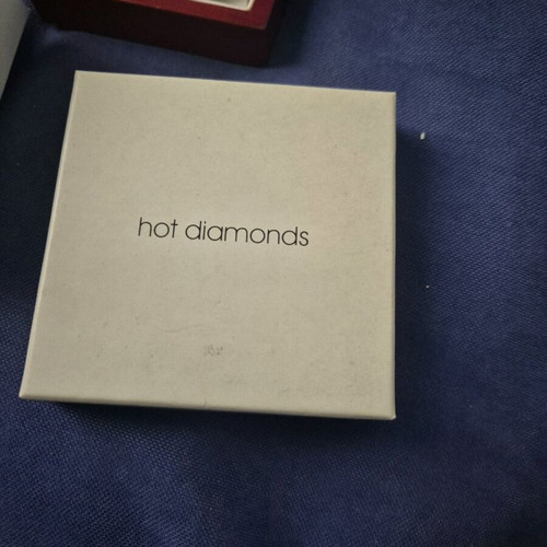 Hot Diamonds heart pendant used