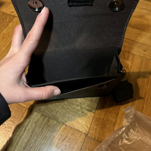 Black shoulder bag like new, can be used as handbag