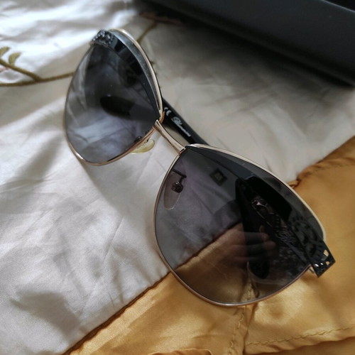Blumarine butterfly sunglasses new, black