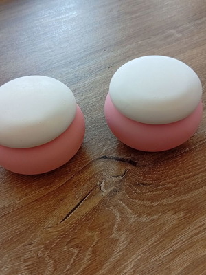 Clay jars new, set of 2, 7 cm diameter