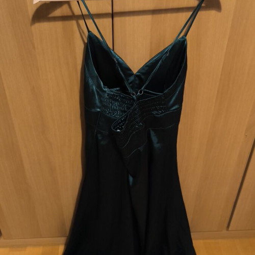 Passager long green satin dress new, size L-XL