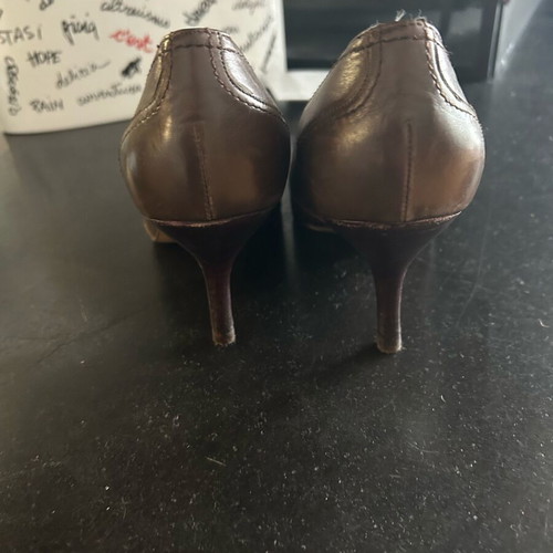 Kalogiou brown pumps with low heel like new, size 40