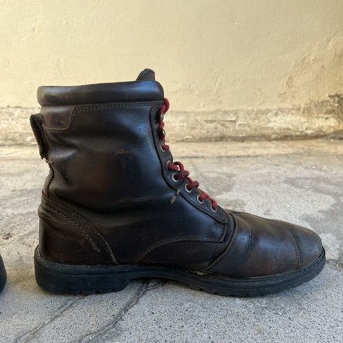 Revit waterproof leather motorcycle boots size 43