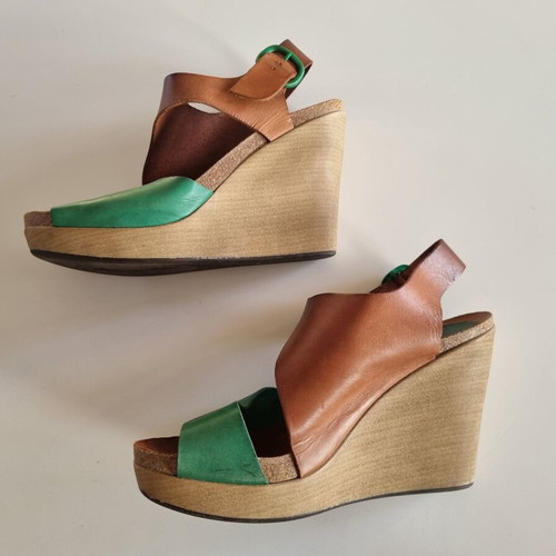 Yoshino platform sandals size 40 like new, brown and green