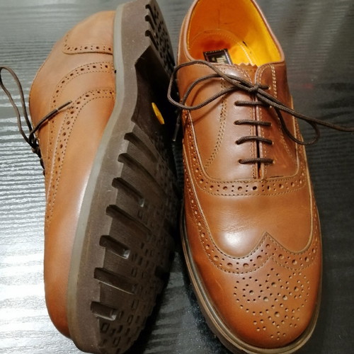 Timberland men's new brown dress shoes size 43