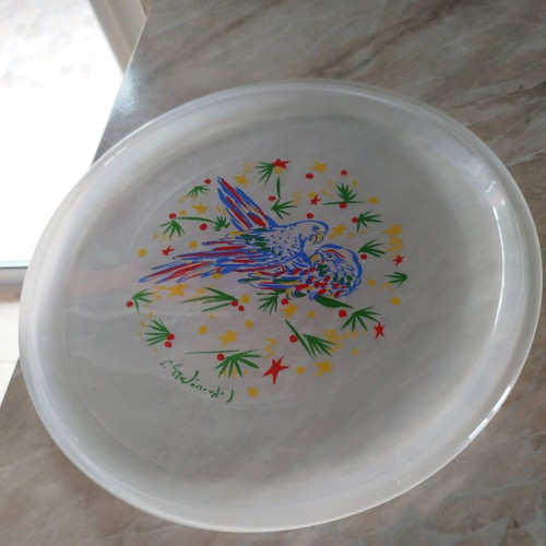 Lumidis collectible plate with 5 shot glasses like new