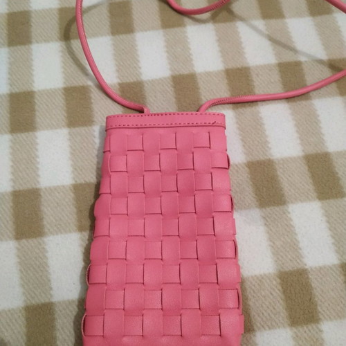 Pink crossbody bag new, leather with weave and magnetic clasp