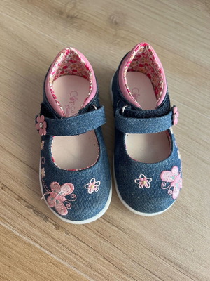 Denim baby shoes for girl like new