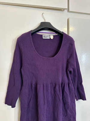 Purple elastic top size M/L