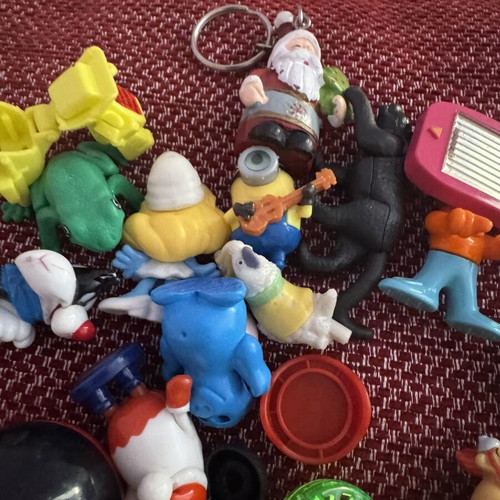 Miniature figures collection like new