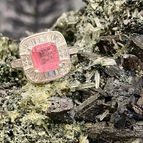 Handmade silver ring with natural pink tourmaline and moissanite