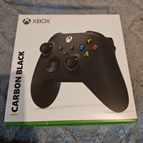 Xbox One games bundle with Xbox Series controller