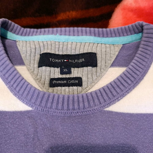 Tommy Hilfiger Premium Cotton XL sweater used, purple and white stripes