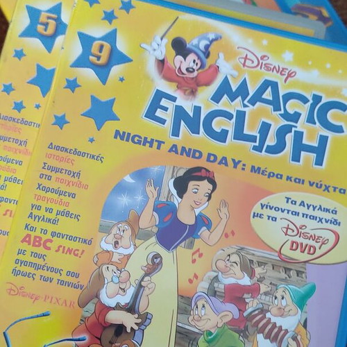Magic English DVD used, pack of 6, dubbed