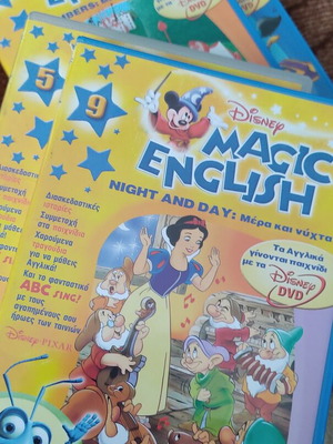 Magic English DVD used, pack of 6, dubbed