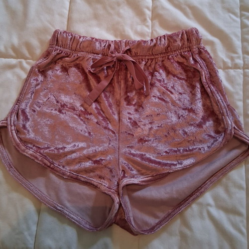 Bershka velour shorts used, pink, size XS