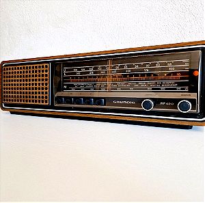 Grundig RF420  Παλιό ραδιόφωνο