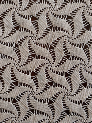 Vintage 60s Crochet Table Linen with Pinwheel Design New