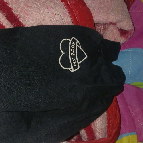 Pink Woman sweatshirt black used, size M
