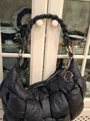 La Carrie shoulder bag fabric like new, black