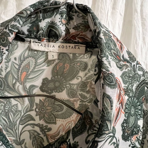 Vassia Kostara Boho shirt new, green with paisley print