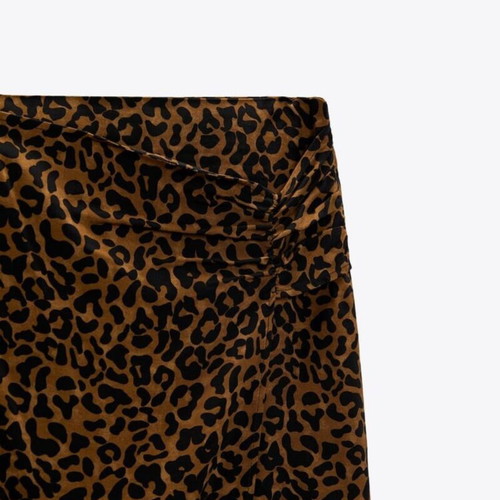 Zara midi skirt animal print size small like new