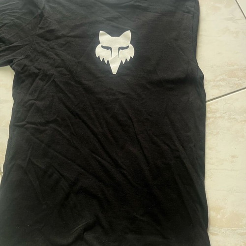 Fox T-shirt black cotton youth M like new
