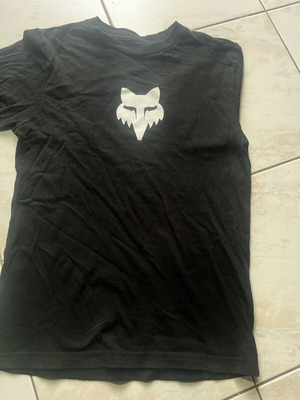 Fox T-shirt black cotton youth M like new