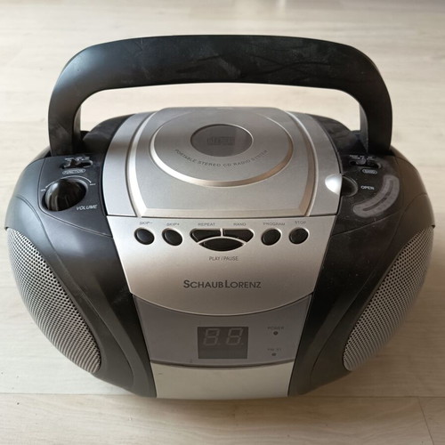 Schaub Lorenz Portable Radio CD Player used