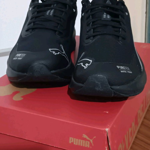 Puma sport shoes size 43 waterproof, new