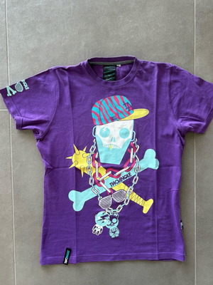 Two Angle T-shirt with skull print size S like new, multicolor, purple
