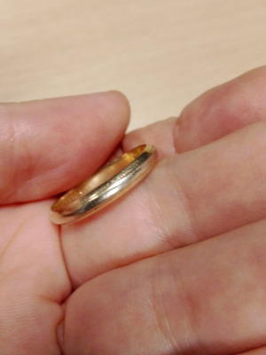 Gold ring 585 14 carat like new, 3.2 grams, 22 mm diameter