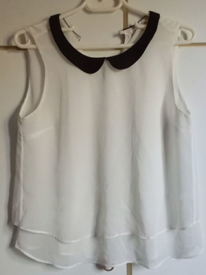 Bershka chiffon top with black collar, like new, size L