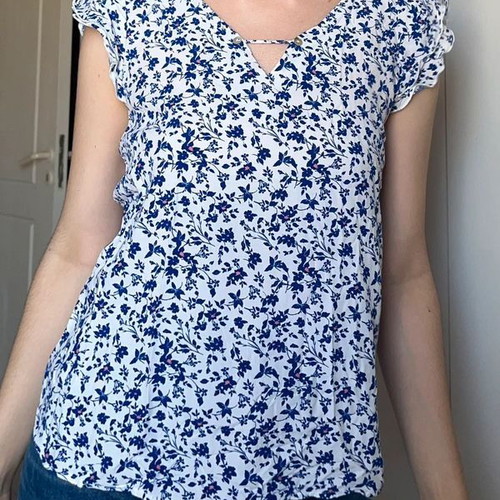 Floral blouse EDC by Esprit used, white and blue, size S