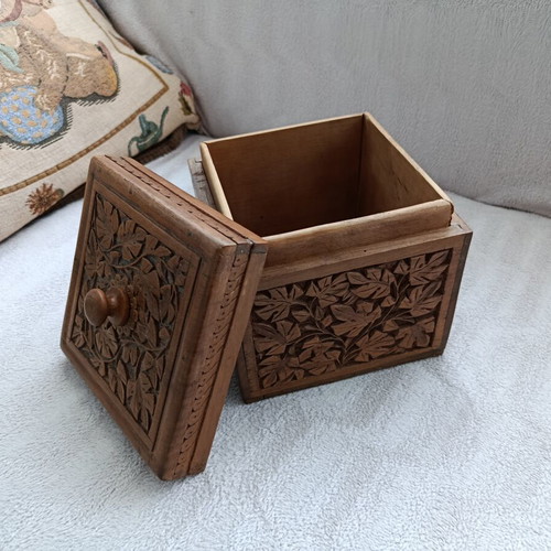 Woodcarving box used