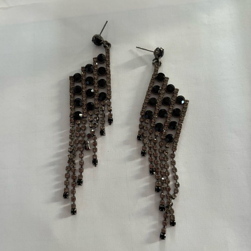 Earrings from the 70s with Swarovski stone used, black and white